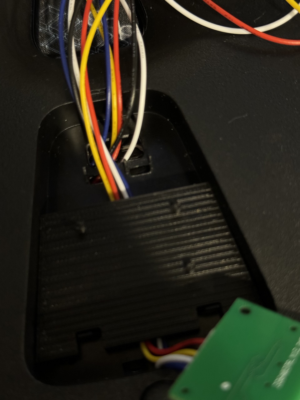 Mount installed with PCB alongside